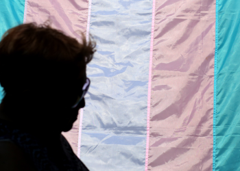 Comité Olimpico de EU prohibe a mujeres transgénero participar en eventos deportivos femeninos