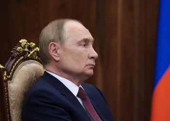 Londres busca socavar esfuerzos de paz entre Rusia y EU, denuncia Moscú