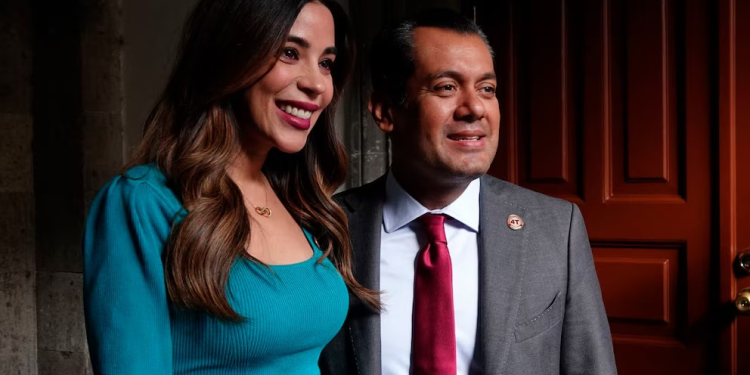 Entre joyas y marcas de lujo, exponen ‘estilo de vida’ de la diputada Diana Karina en medio del caso ‘Dato protegido’