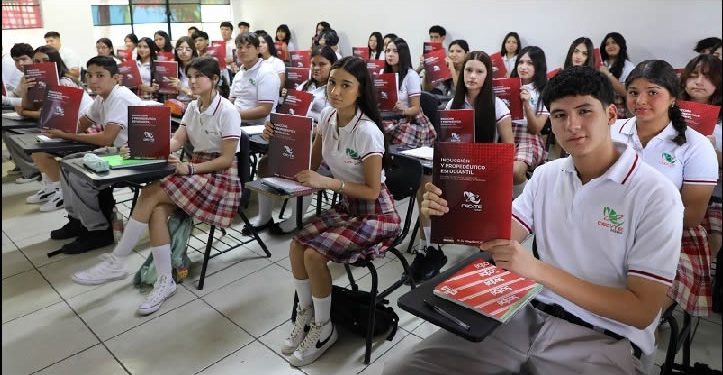 Más de 40 mil alumnos de CECYTES y CONALEP iniciaron clases del nuevo ciclo escolar 2025-2026