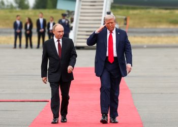 Arriban Trump y Putin a Alaska para cumbre sobre guerra en Ucrania