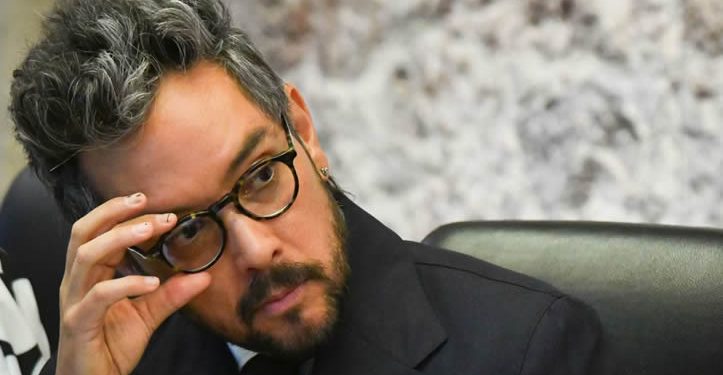 Rinde protesta Genaro Lozano como embajador en Italia; “es la nueva versión de Isabel Arvide”, señala PAN