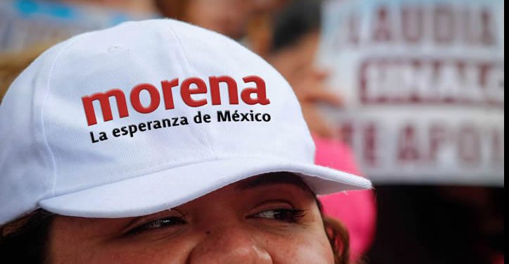 ‘Eso sí calienta’: 30% de mexicanos ubican a Morena como partido de derecha y 41% lo ven autoritario