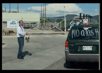 Rocío de esperanza: emotiva bendición del Padre Melendrez en manifestación contra las presas