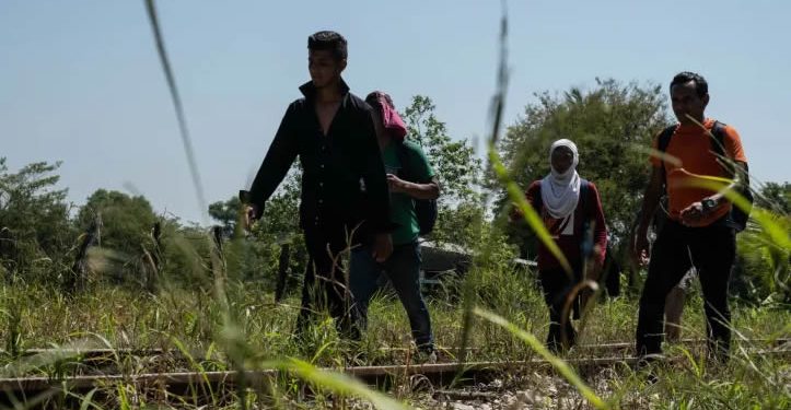 Salieron de la pobreza 13.4 millones de personas durante el sexenio de López Obrador: Inegi