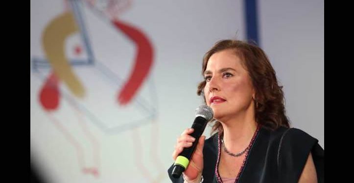 Beatriz Gutiérrez Müller rompe el silencio con carta, esto dijo sobre mudarse a España