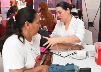 Llevan jornadas de servicios gratuitos a la colonia Romanza con “Sonora Atiende”