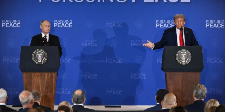 Trump: no hubo acuerdo sobre Ucrania; pero conversaciones fueron “muy productivas”