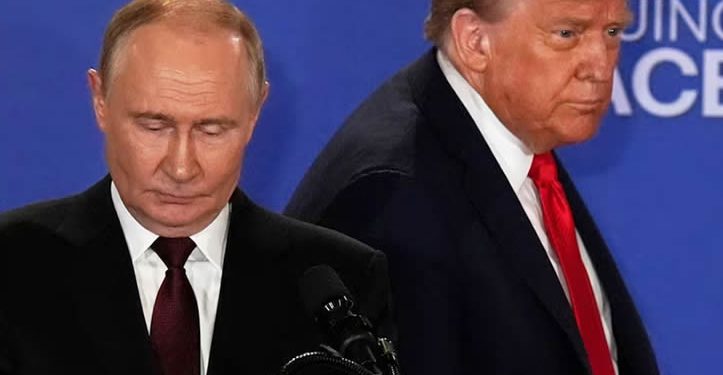 Los agasajos de Trump no ablandan a Putin