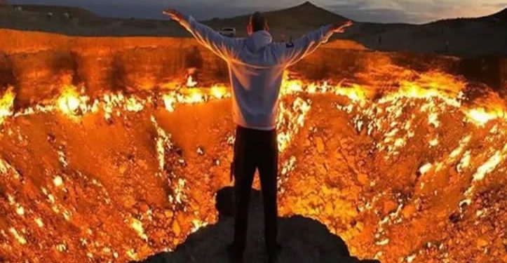 Turkmenistán, el país que compite con Corea del Norte en hermetismo y culto al líder extremo