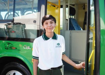 Agradecen a Durazo usuarios beneficiados con nuevas unidades de transporte