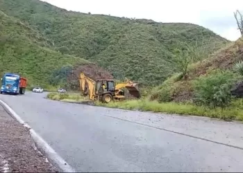 Abren Tramos Carreteros Ímuris-Cananea y Arizpe – Cananea tras Afectaciones por Fuertes Lluvias