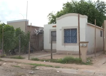 Hombre Muere en el Patio de su Casa en Hermosillo; Fue Encontrado por sus Familiares