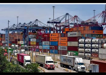 Dan auto de formal prisión a exfuncionario aduanero implicado en operativo “Rápido y Furioso” de Calderón