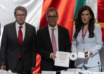 Hacienda entrega Paquete Económico 2026 al Congreso de la Unión