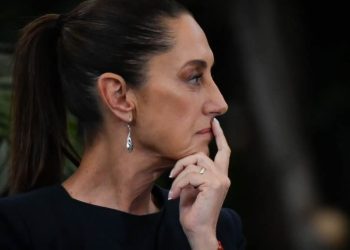 Claudia llega a Sonora en medio de las tensiones con Durazo por la sucesión