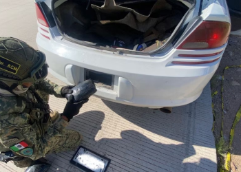 Golpe al narco: aseguran cargamento millonario de fentanilo en Sonora oculto en la placa de un auto