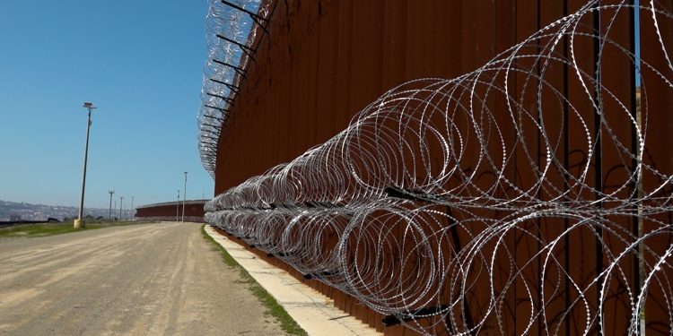 EUA invertirá 4,500 MDD en la construcción del “Muro Inteligente” en la frontera sur