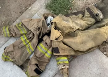 Detienen a Hombre que Robó Traje de Bombero y Pedía Donativos a Ciudadanos en SLRC