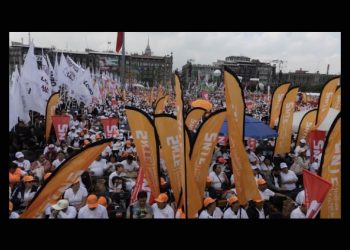 “20 compañeros por delegación”: Integrantes del SNTE recibieron indicaciones para acudir al informe