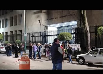 Productores de maíz retoman diálogo con el gobierno bajo condición de retirar bloqueos