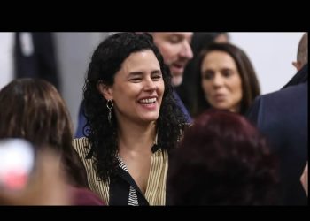 Las claves del robo en el Louvre: siete minutos, cuatro asaltantes y una escalera para acceder a las joyas de la Corona