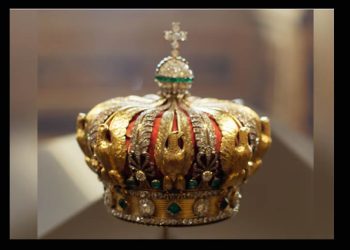Las claves del robo en el Louvre: siete minutos, cuatro asaltantes y una escalera para acceder a las joyas de la Corona