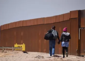 Deportados sin despedida: los rostros de quienes regresan a México