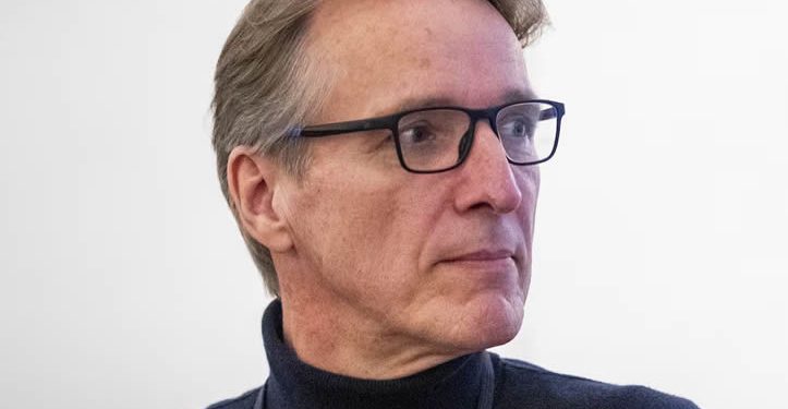 Arthur Brand, detective del arte tras el asalto al Louvre: “Es más fácil robar en un museo que en una joyería famosa”