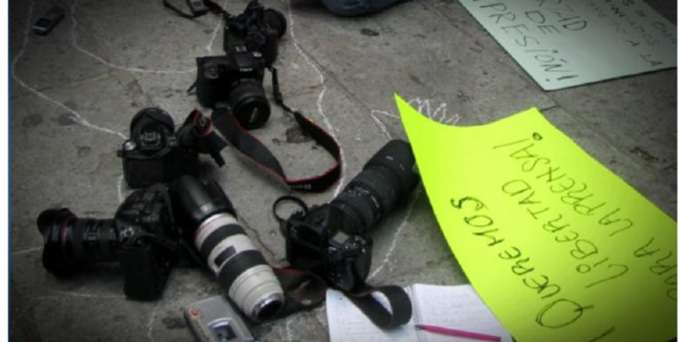SIP denuncia aumento de acoso judicial contra periodistas y medios en México; persisten controles y restricciones, señala