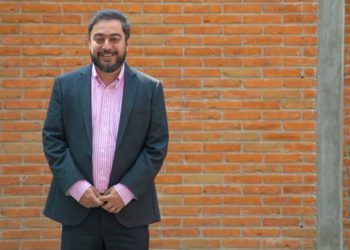 Minería y construcción arrastran a la industria mexicana, que acumula seis meses de caída