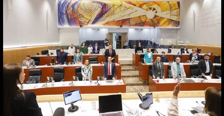 Morena y aliados aprueban Cuenta Pública Estatal 2024, oposición reprueba por casi mil millones de pesos sin comprobar