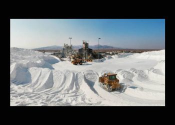 Inversionistas piden a Sheinbaum dar luz verde a coinversión para extraer litio en Sonora y Chihuahua