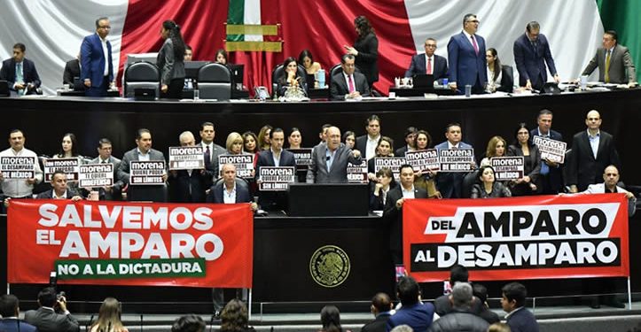 Morena batea mociones suspensivas y aprueba en lo general reforma Ley de Amparo