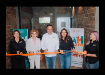 Inaugura alcalde Radio La H del gobierno de Hermosillo