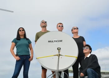 Satélites sin cifrado exponen secretos de la Guardia Nacional, CFE, Telmex y el mundo. Una antena barata bastó para saberlo