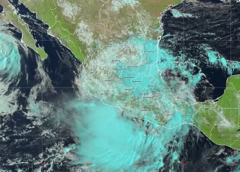 Se Forma la Tormenta Tropical Raymond: Trayectoria del Nuevo Ciclón que Impactará México