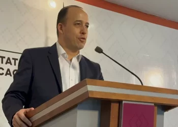 Otorgará Hacienda 100 por ciento de descuento en recargos por revalidación vehícular