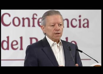 Arturo Zaldívar acusa campaña de desinformación sobre reforma a la Ley de Amparo: “Falso que sea regresiva”