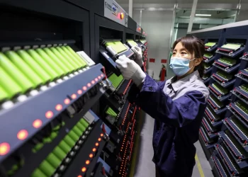 El litio se dispara después de que el presidente de Ganfeng anticipara un auge de demanda en 2026