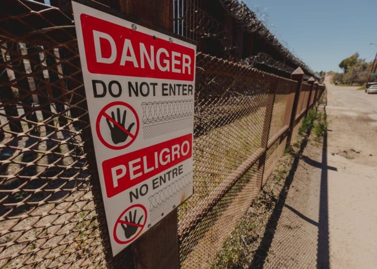 Advierte Consulado de EE. UU. en Nogales sobre falsos “cruces exitosos de coyotes”