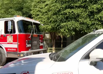 Rescatan a Adulta Mayor que Sufrió Lesión y Estaba Encerrada en su Domicilio en Hermosillo