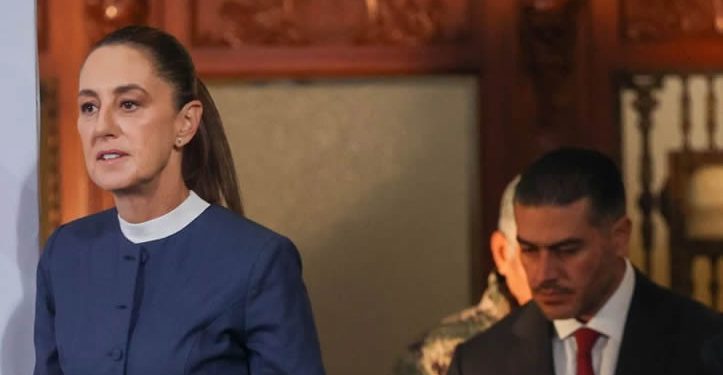 Sheinbaum descartó cambios en la estrategia de seguridad; acusa a Peña y Calderón por la violencia en Michoacán