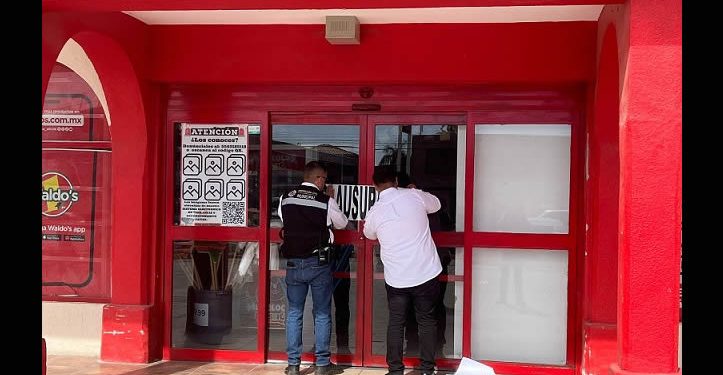 Municipios dan cumplimiento al ordenamiento de clausurar tiendas comerciales Waldos en Sonora