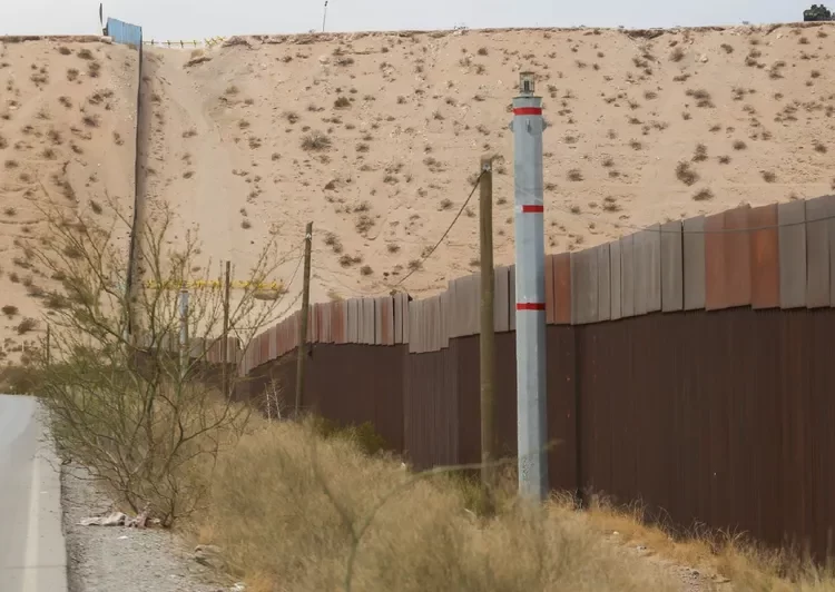 Migrantes que pagan a ‘polleros’ son procesados por terrorismo en EU: Patrulla Fronteriza