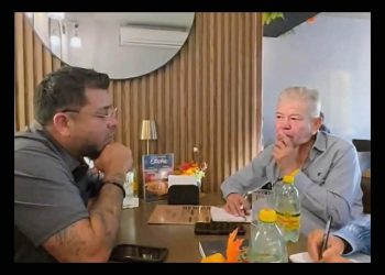 “¿Nos quedamos como estamos o seguimos mirando el abismo….?