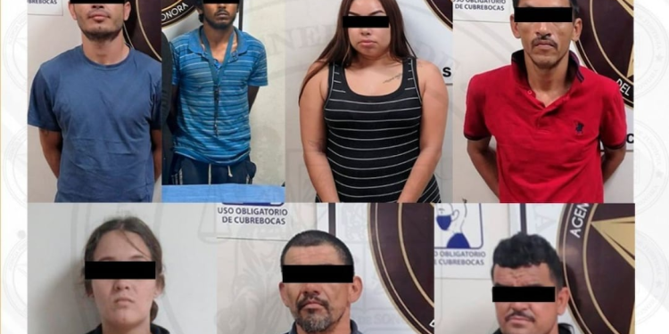 Vinculan a proceso a siete personas en Cajeme, los acusan de haber colocado mantas intimidatorias contra policías estatales