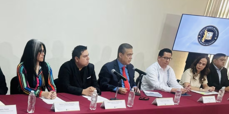 Fiscalía de Sonora llama a comparecer a funcionarios por explosión en Waldo’s Hermosillo