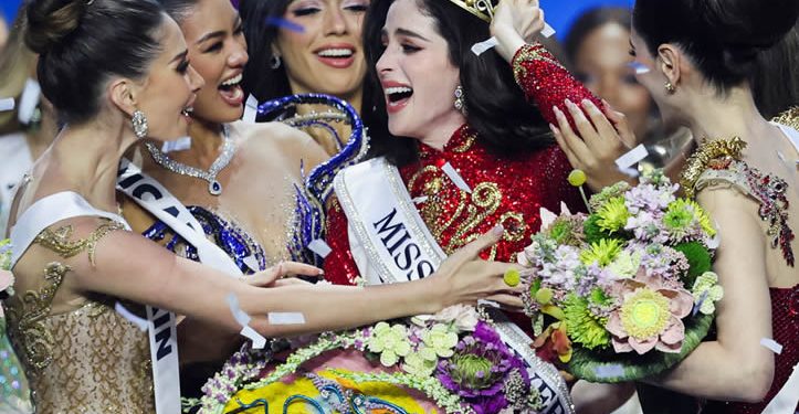 Pemex aclara felicitación a Fátima Bosch y se deslinda de vínculos con Miss Universo