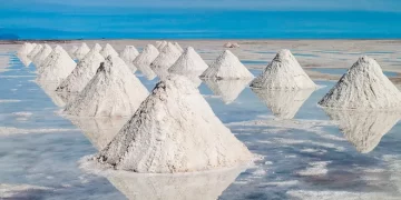 Descubren en Canadá un megadepósito de 329 millones de toneladas de litio con IA satelital